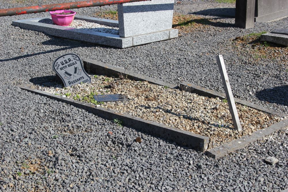 Belgian Graves Veterans Petit-Roeulx-Lez-Braine	 #4