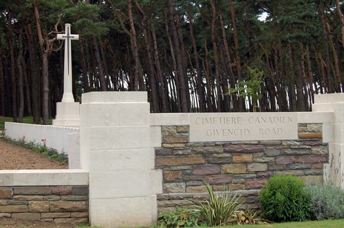 Commonwealth War Cemetery Givenchy Road #5