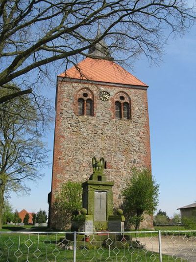 Oorlogsmonument Dambeck #1