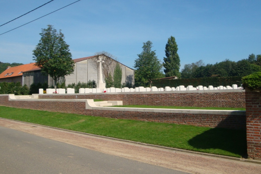 Oorlogsbegraafplaats van het Gemenebest Lindenhoek Chalet #1