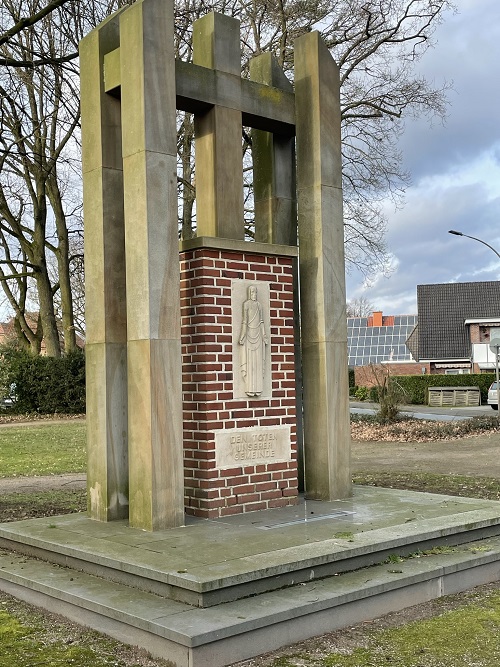 War Memorial Bahnhof-Reken #4