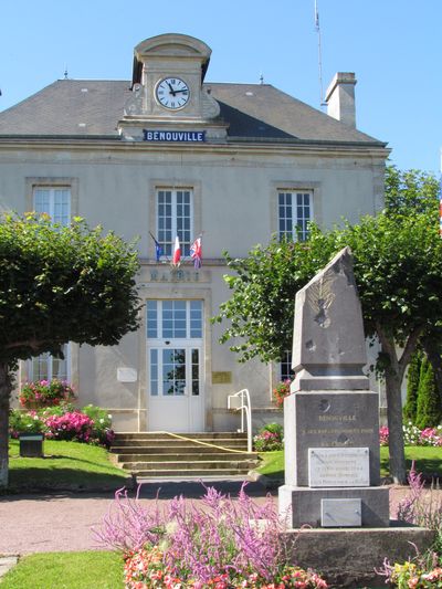 Oorlogsmonument Bénouville #4