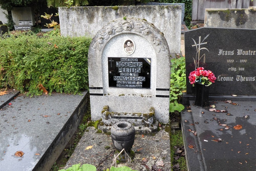 Belgian Graves Veterans Kalmthout-Heide #2