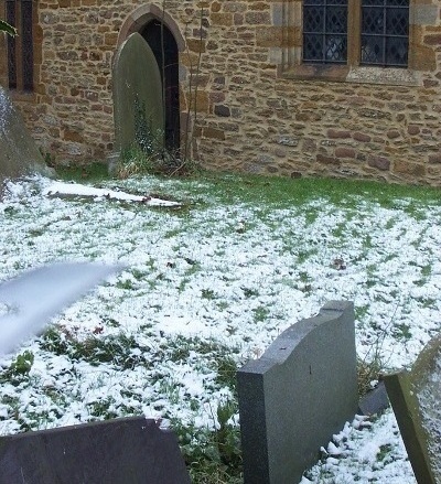 Commonwealth War Graves St Faith Churchyard #1