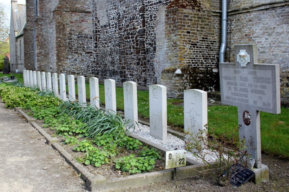 Commonwealth War Graves Houtem #3