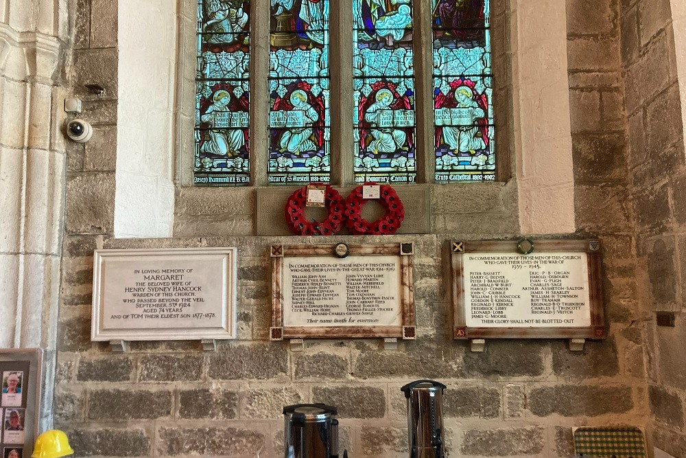 Oorlogsmonument Holy Trinity Church St Austell