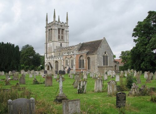 Oorlogsgraf van het Gemenebest All Saints Churchyard