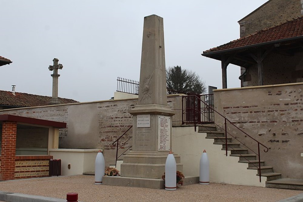 Oorlogsmonument Chanoz-Châtenay #1