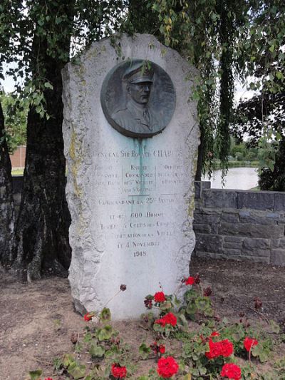 Monument General Sir Ronald Charles