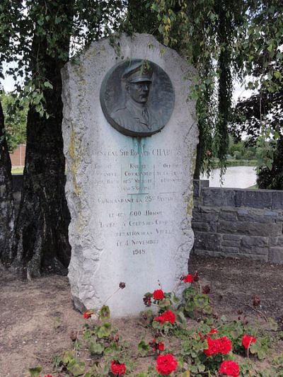 Memorial General Sir Ronald Charles