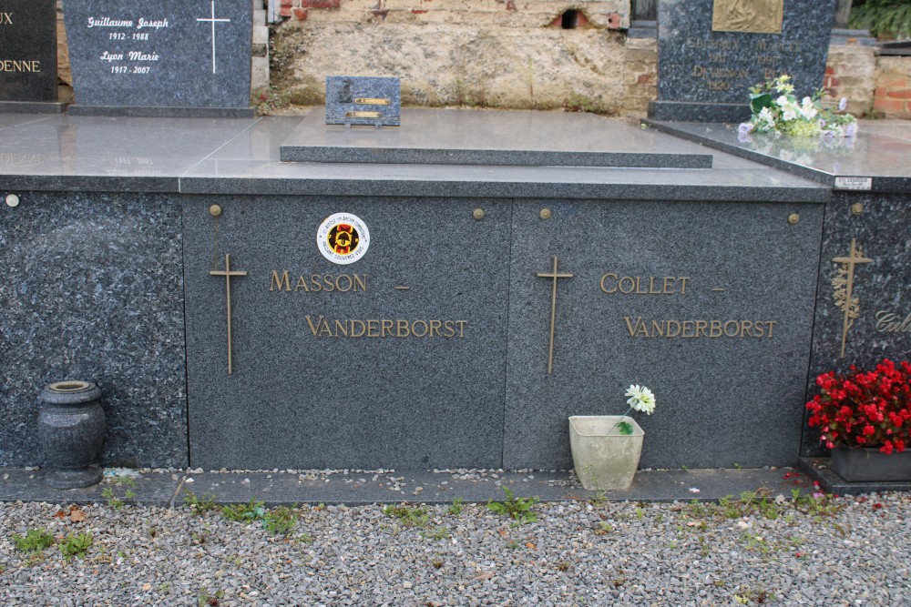 Belgian Graves Veterans Nalinnes Haies #2
