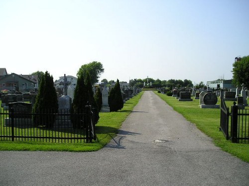 Oorlogsgraf van het Gemenebest Sainte-Rosalie Roman Catholic Cemetery