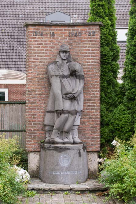 Oorlogsmonument Brecht #2