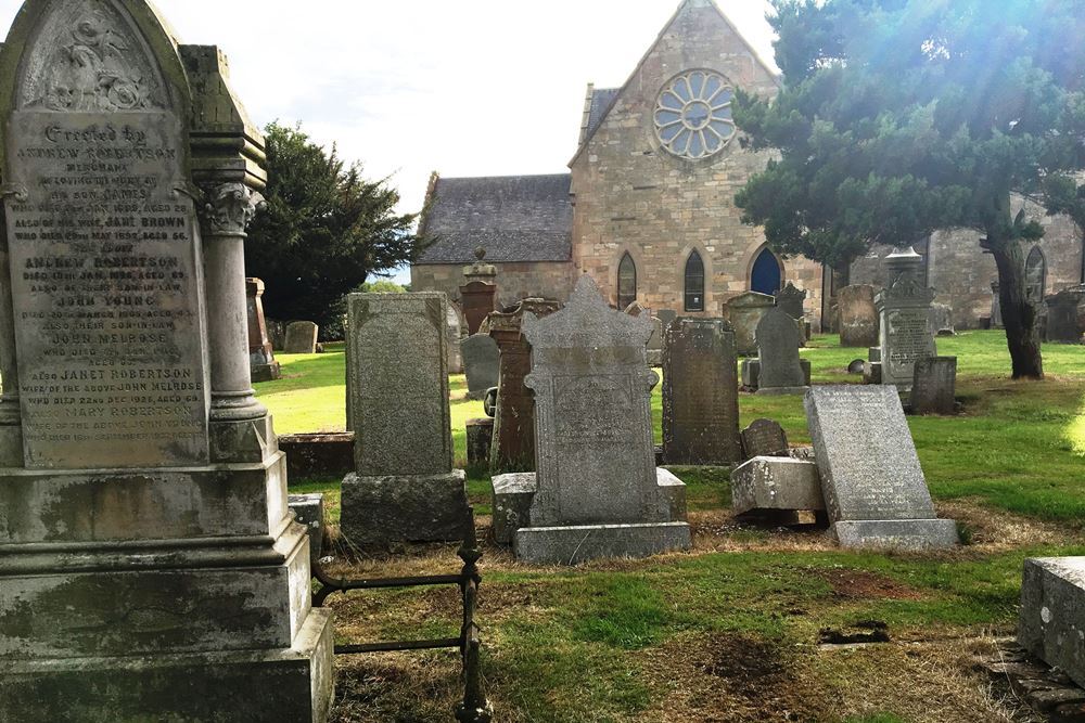 Commonwealth War Graves Kilmaurs Cemetery