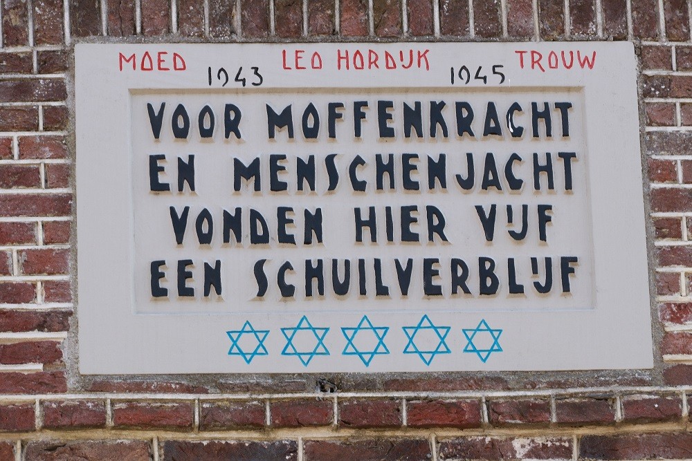 Monument Leo Hordijk Monnickendam