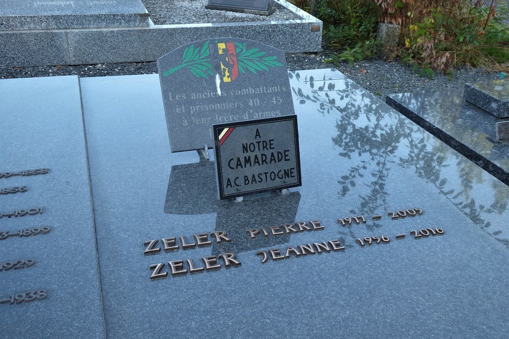 Belgian Graves Veterans Vaux-sur-Sre