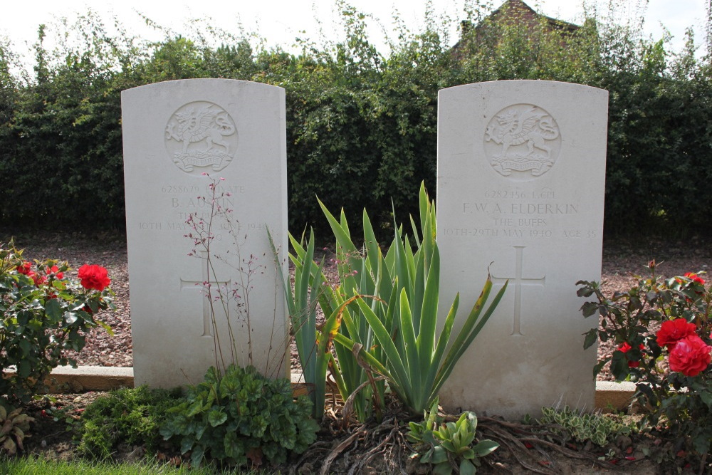 Commonwealth War Graves Merris #4