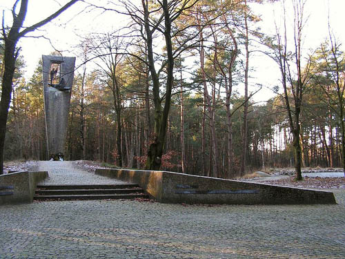 Sovjet Oorlogsbegraafplaats Gudendorf #1