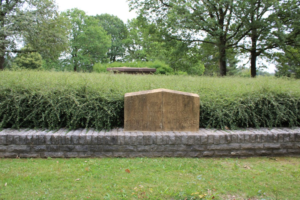 French-German War Cemetery Virton Bellevue #4