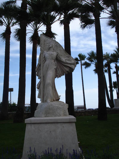 War Memorials Cannes #4