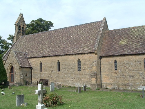 Oorlogsgraf van het Gemenebest St. Giles Churchyard #1