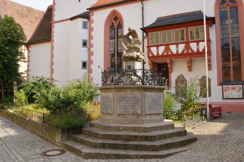 Oorlogsmonument Marktbreit #5