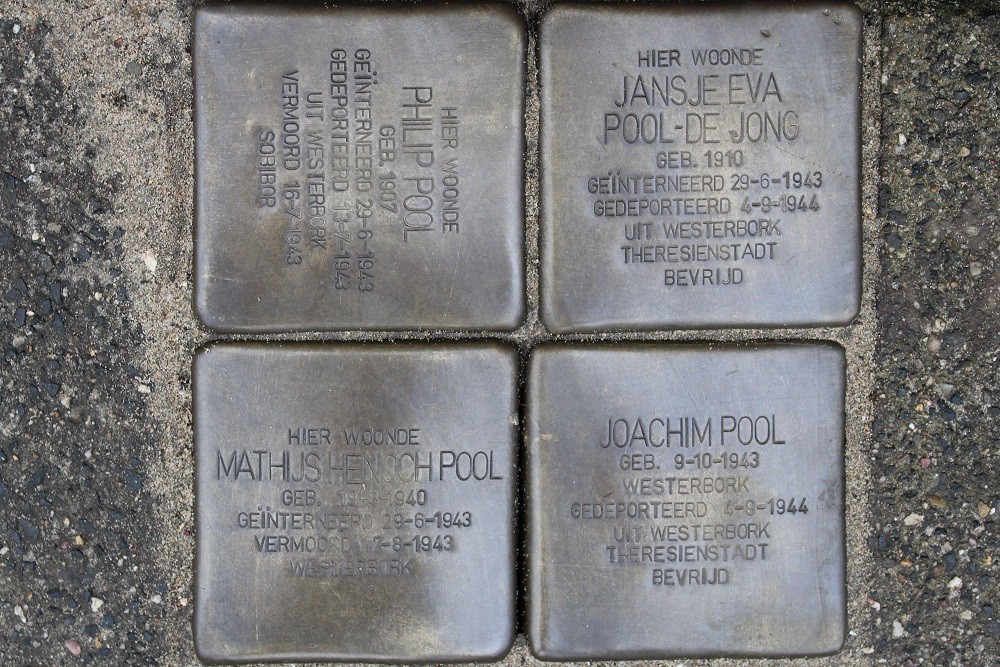 Stolpersteine Clematislaan 17