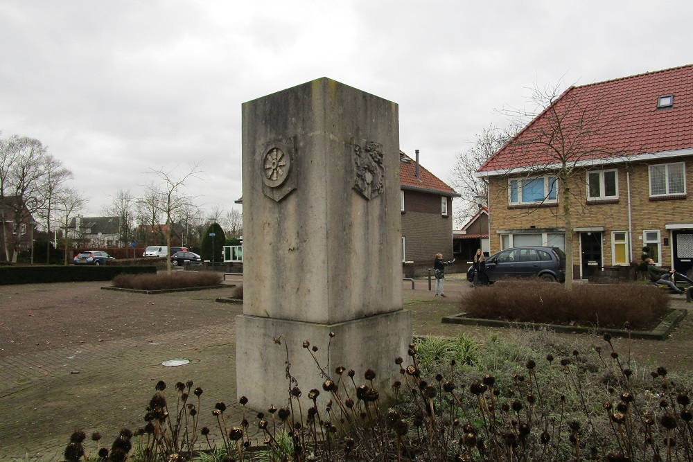 Verzetmonument Sleeuwijk #3