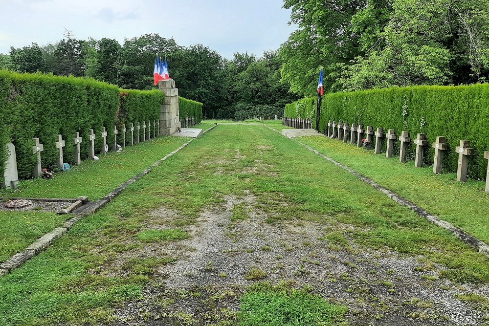 Oorlogsgraven Limoges #2