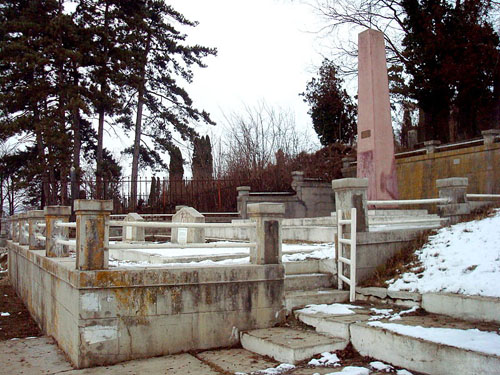Mass Grave Soviet Soldiers Turda #1