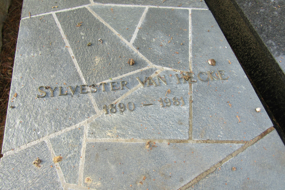 Belgian War Grave Edegem #2