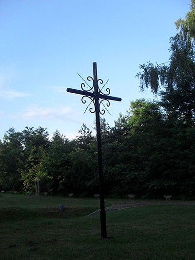 Camp Cemetery SS-Truppenbungsplatz Heidelager #5