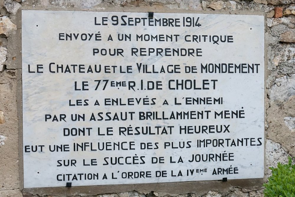 Memorial 77eme RI de Cholet