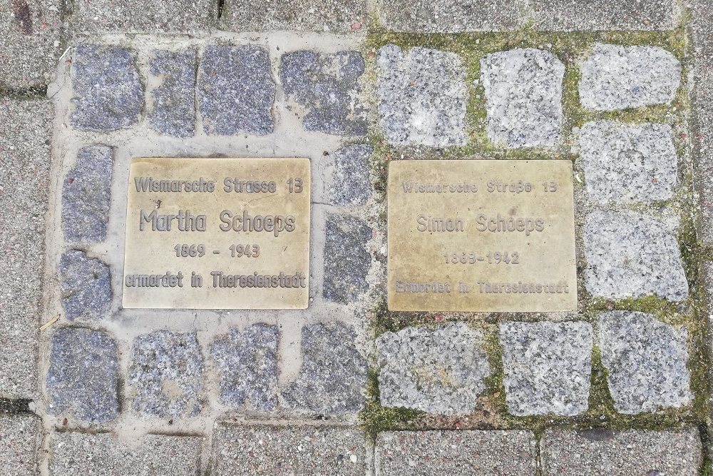 Gedenkstenen Wismarsche Straße 13