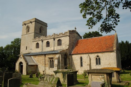 Oorlogsgraf van het Gemenebest St. Nicholas Churchyard