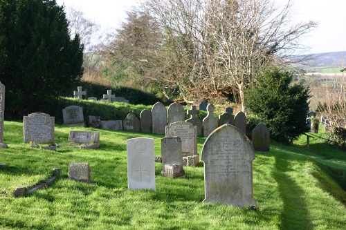 Oorlogsgraf van het Gemenebest St. Petrock Churchyard #1