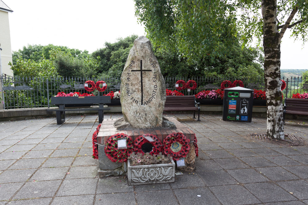 Oorlogsmonument Goodwick #2