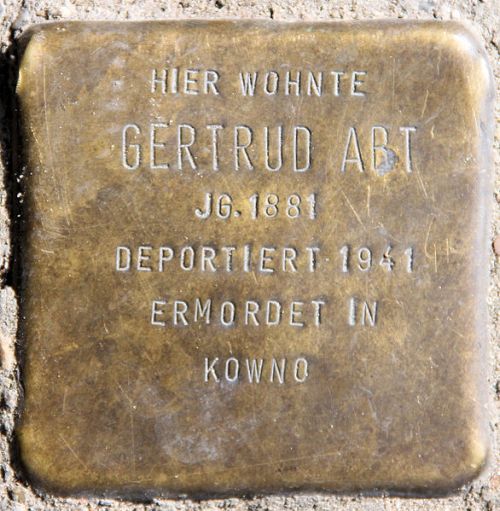 Stolpersteine Belziger Strae 30 #3