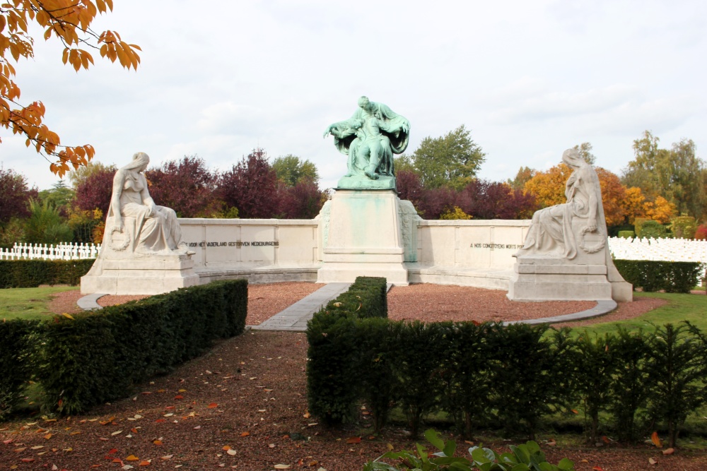 War Memorial Cemetery Schaarbeek