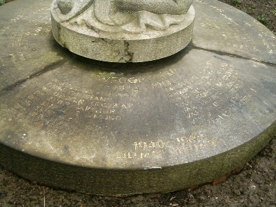 Oorlogsmonument Oudegem #5