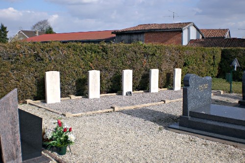 Commonwealth War Graves Somsois Churchyard