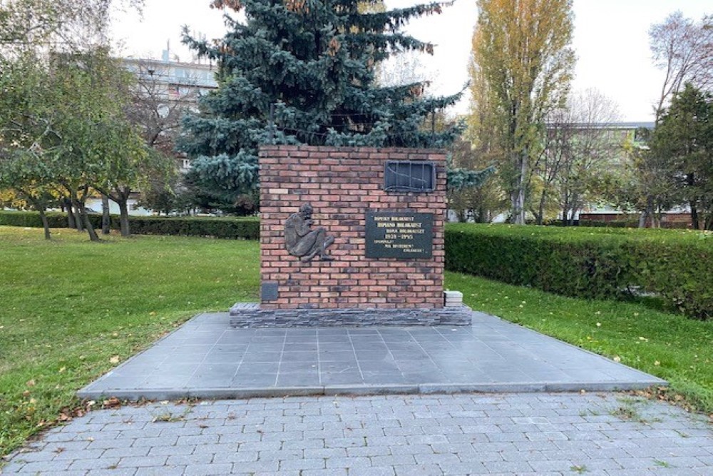 Monument Roma Holocaust