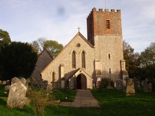 Commonwealth War Graves All Saints Churchyard