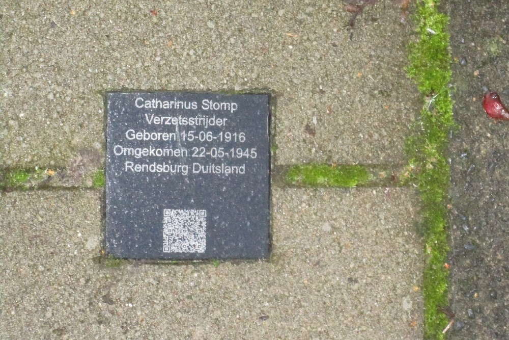 Memorial Stone Herenlaan 32