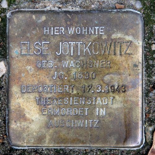 Stolpersteine Eisenacher Strae 25