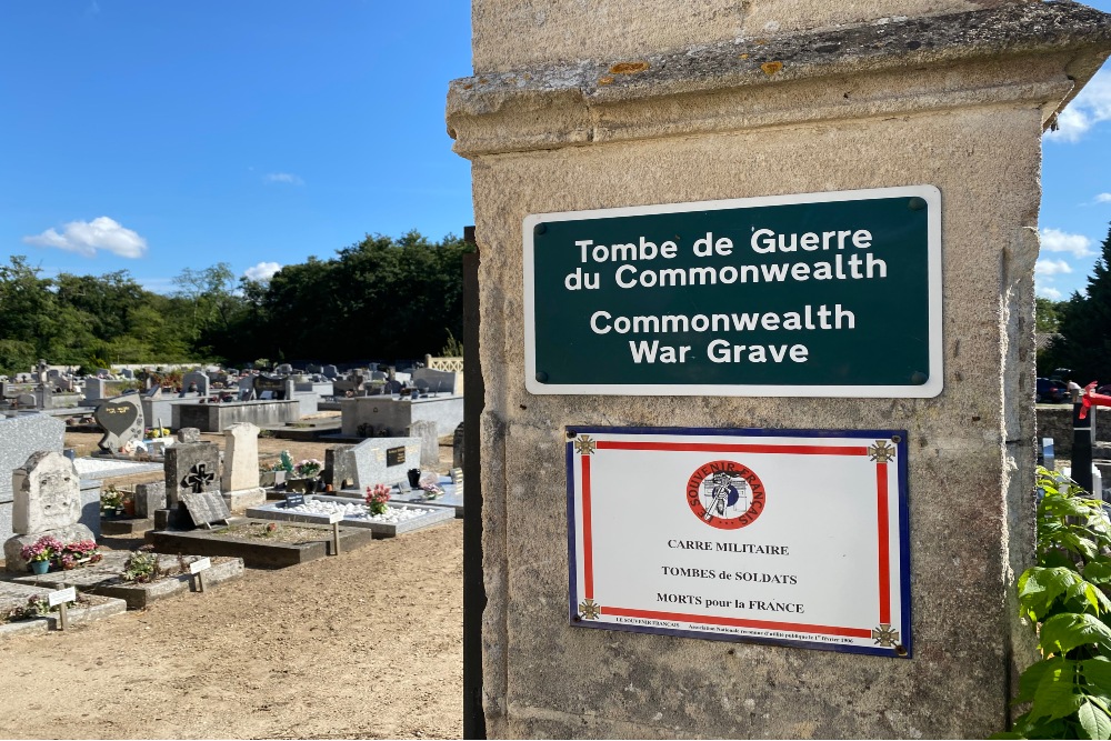 Commonwealth War Grave Lanton #2