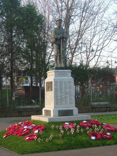 Oorlogsmonument Dartford #1