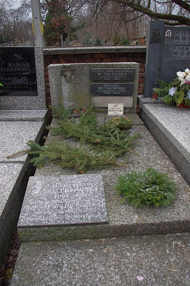 Symbolic Grave Polish Soldier
