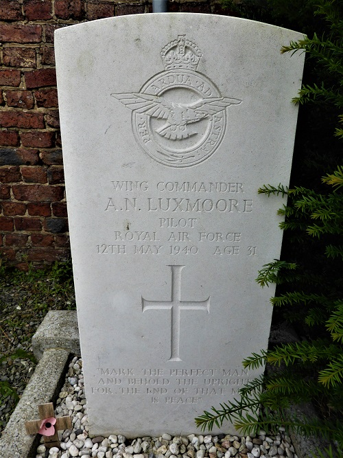 Commonwealth War Grave Finnevaux #3
