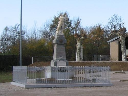 War Memorial Frangy-en-Bresse #1